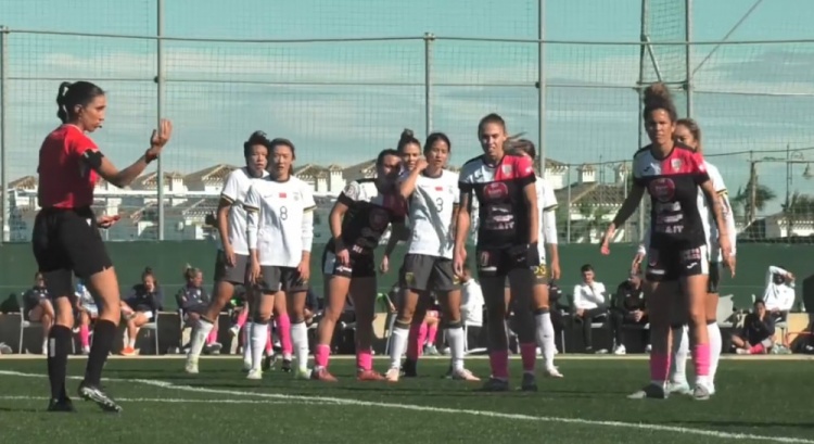  唐佳麗梅開二度、邵子欽破門，中國女足3-2擊敗Alhama俱樂部女足