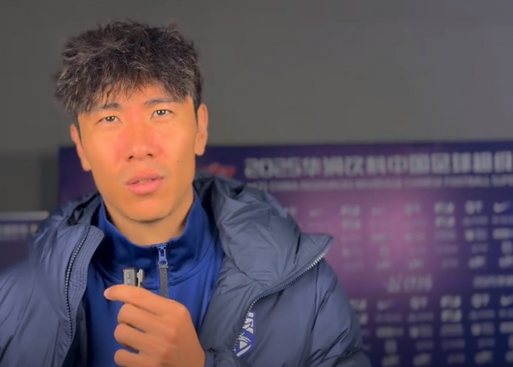  劉奕鳴：今年新援很多還需要磨合期，保持狀態(tài)相信下一場能拿下