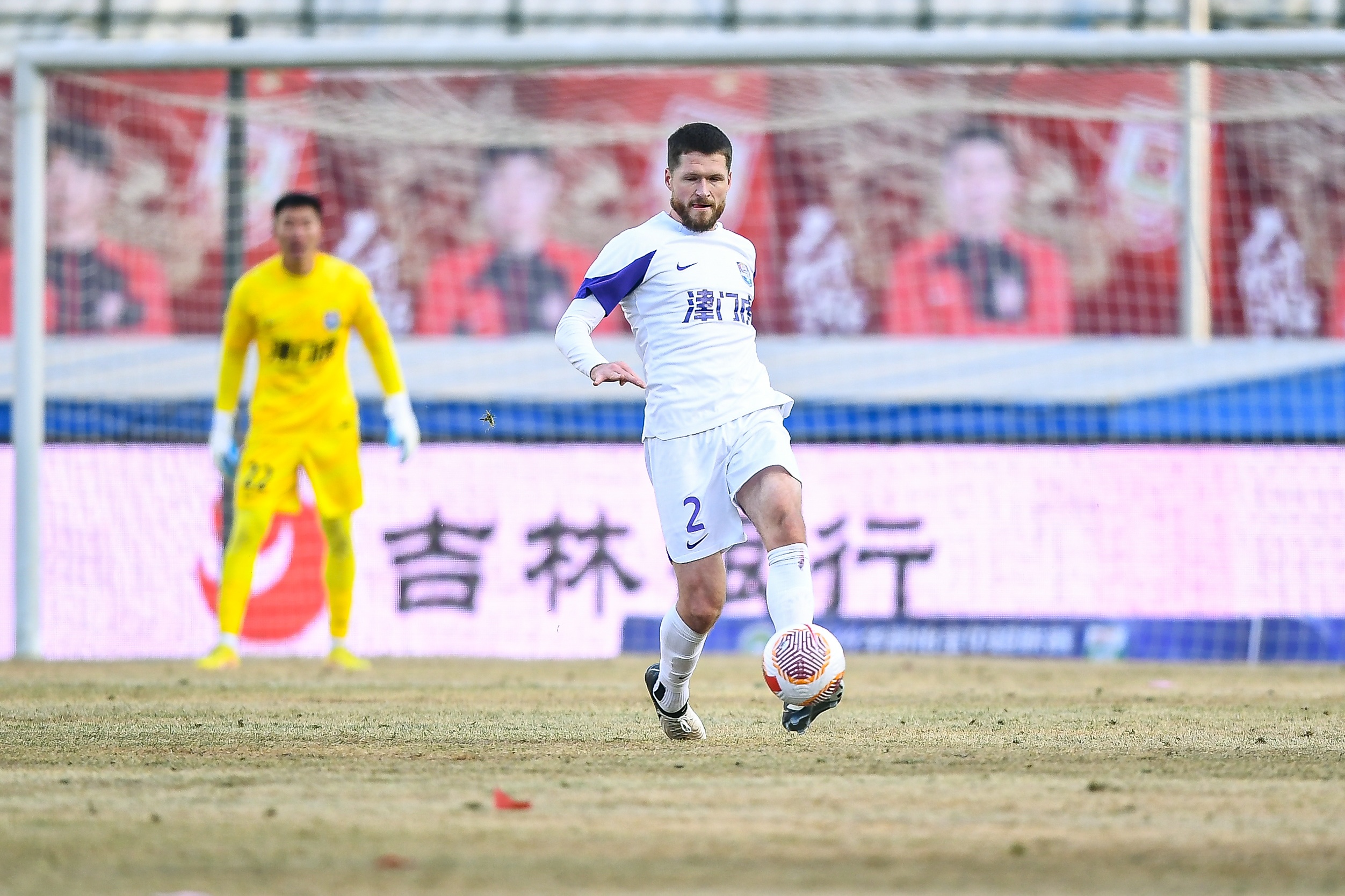  津門虎舊將亞冠對(duì)決格蘭特勝出，津媒：他離開津門虎因存?zhèn)‰[患